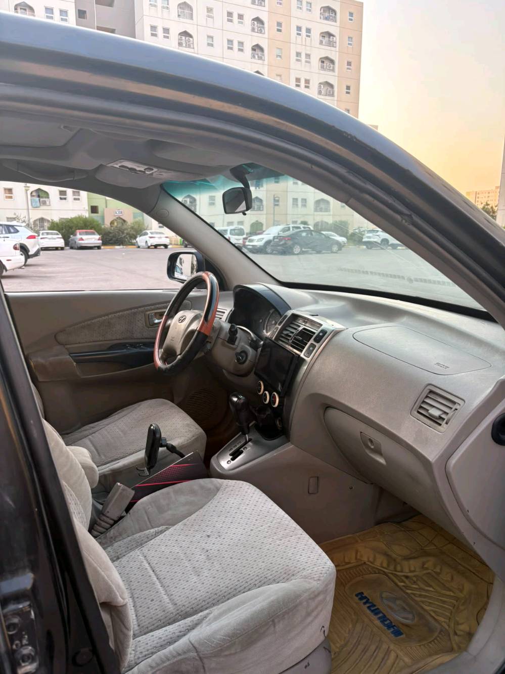 توكسان 2005 رقم ذيقار مشروع وطني انكليزي محرك 6السعر 67