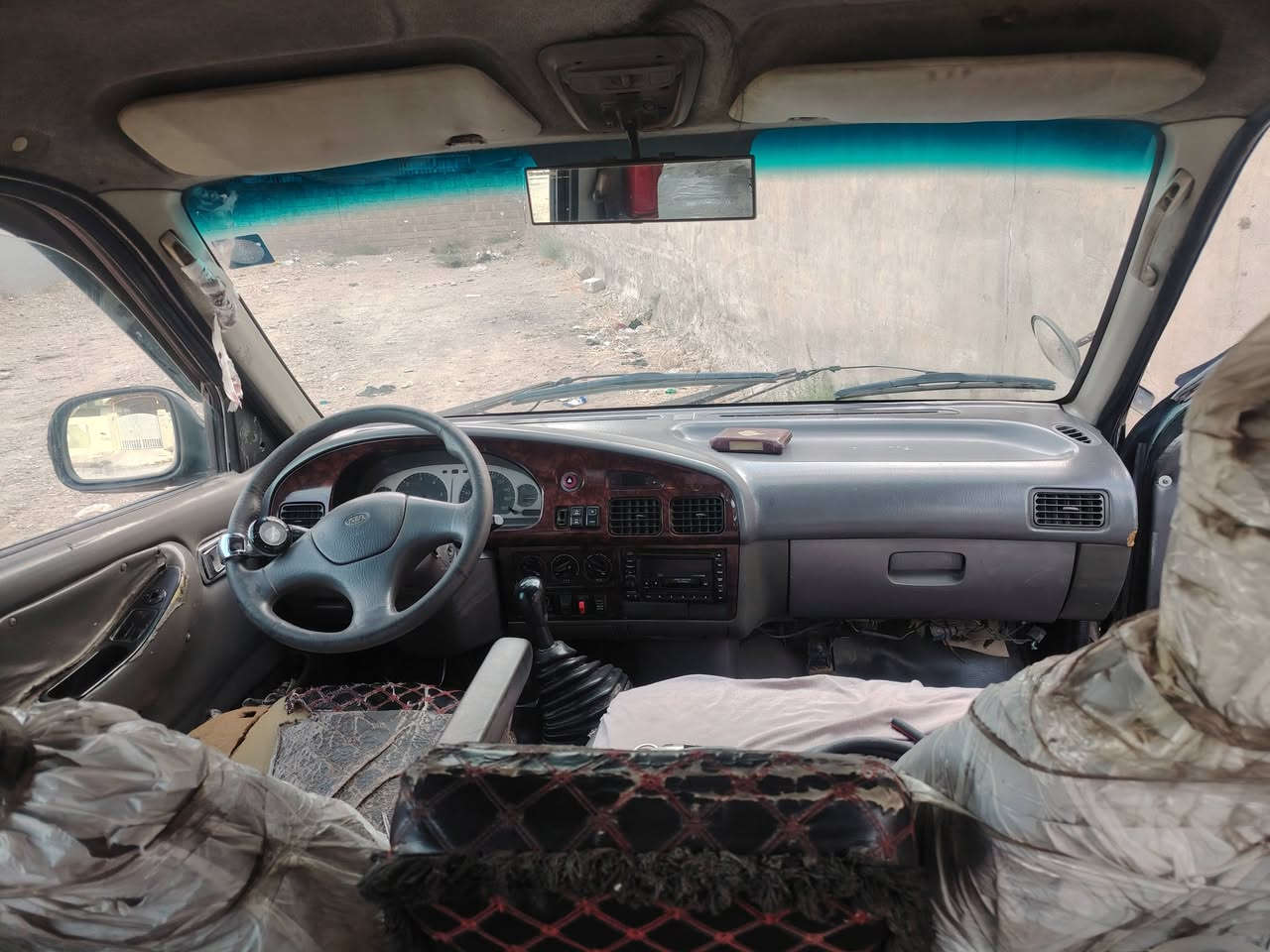السلام عليكم
كيا بريجو للبيع موديل ١٩٩٦ سنويه ٢٠٢٧
هيئه مرور صفر حصة كاز بيها السياره جاهزه وخير من الله
محرك ٣٠٠٠ اكسل إسعاف كير شرط شواصي شرط غرفتها حلوه
السعر ٦٠ للاستفسار الاتصال *********** /*********** /مكان الموصل جانب الايمن
