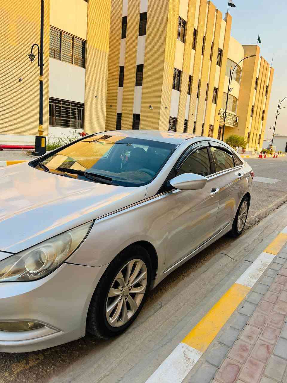 سوناتا موديل 11 وارد امريكي سنويه جديده بأسمي حادث موضح في السونار باب وجاملغ فقط لون فيلي رقم بغداد تبريد شغال مكينة گير تخم تاير ماشيه 200 ألف بيع مستعجل وجوه السوگ هاي صورها موضحها گدامكم مكاني كربلاء ***********
