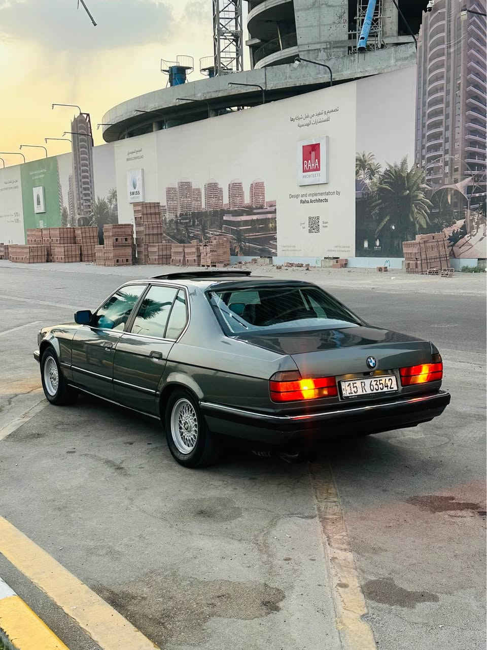 سلام عليكم
للبيع بي ام موديل 1990 حجم 735 
مكينه 6 سلندر جديده كير اوتو
سياره فول مواصفات 
سلايد طكتين
كشنات جلد + كهرباء
دبل ايرباك
دبل جكمجه تبريد قطعتين
بردات بلأبواب
اخوان سياره مصبوغه عام جماليه فقط
بدون ضربه بدون خياس كفاله عامه
سياره شلعه ومعدل تشك الكاع تبريد ثلج
صدر تاير كهربائيات كله جديد مابيها جطل
رقم انبار بسمي سنويه لل 2030 هزه جديده
تحويل ثاني يوم. سعر 68 وبيها مجال للطيبين 
مكاني بغداد حي الجامعه رقمي *********** بغداد, العراق
