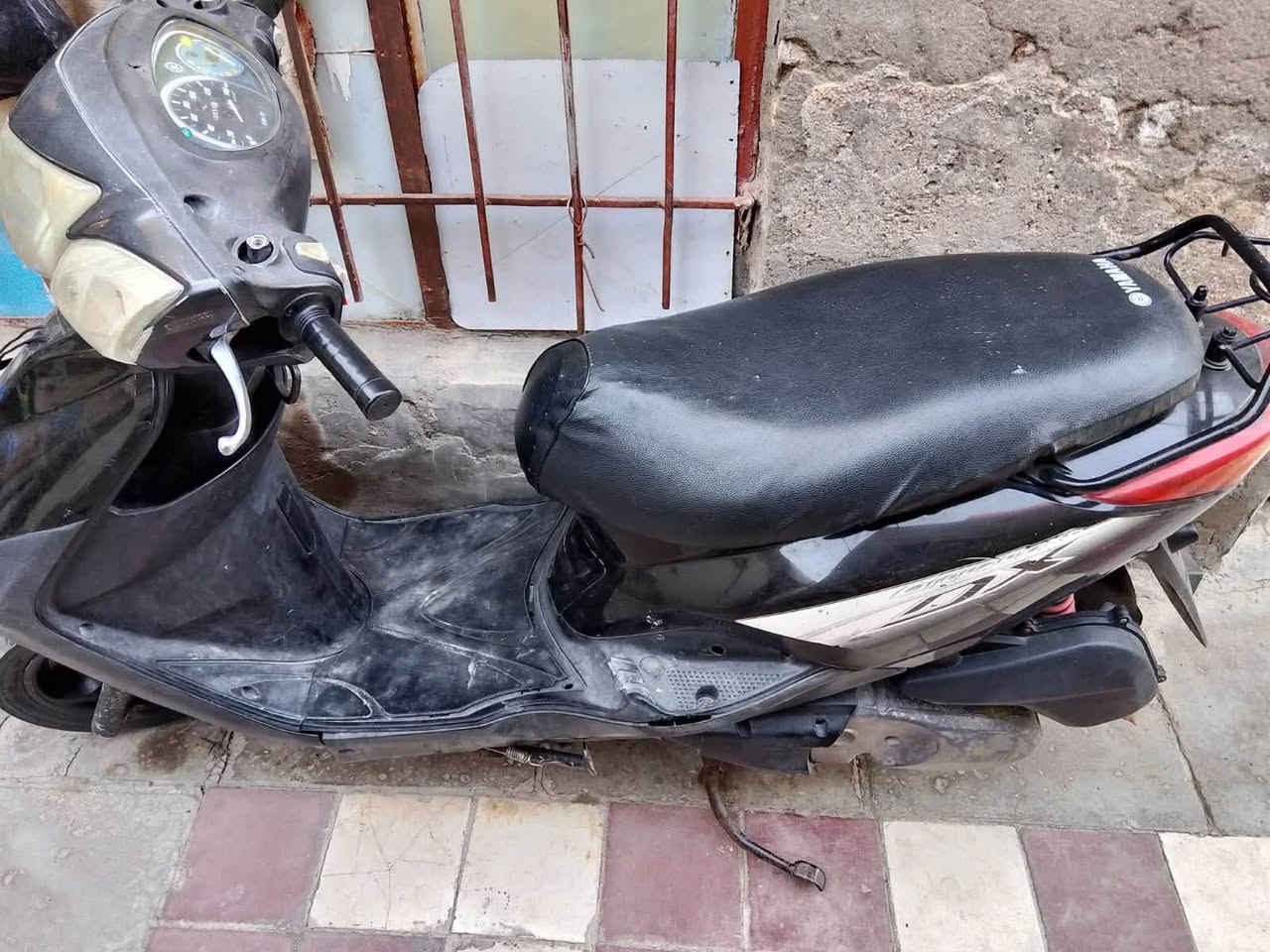 متاح دراجه بريس ببغاء  تراجه نضيفه مفتوحه رايمر نوزل الدراجه  شغاله نكره خير من يم الله.. مكاني رفاعي.. رقمي ***********،،،،، سعره 500وبيه قليل مجال
