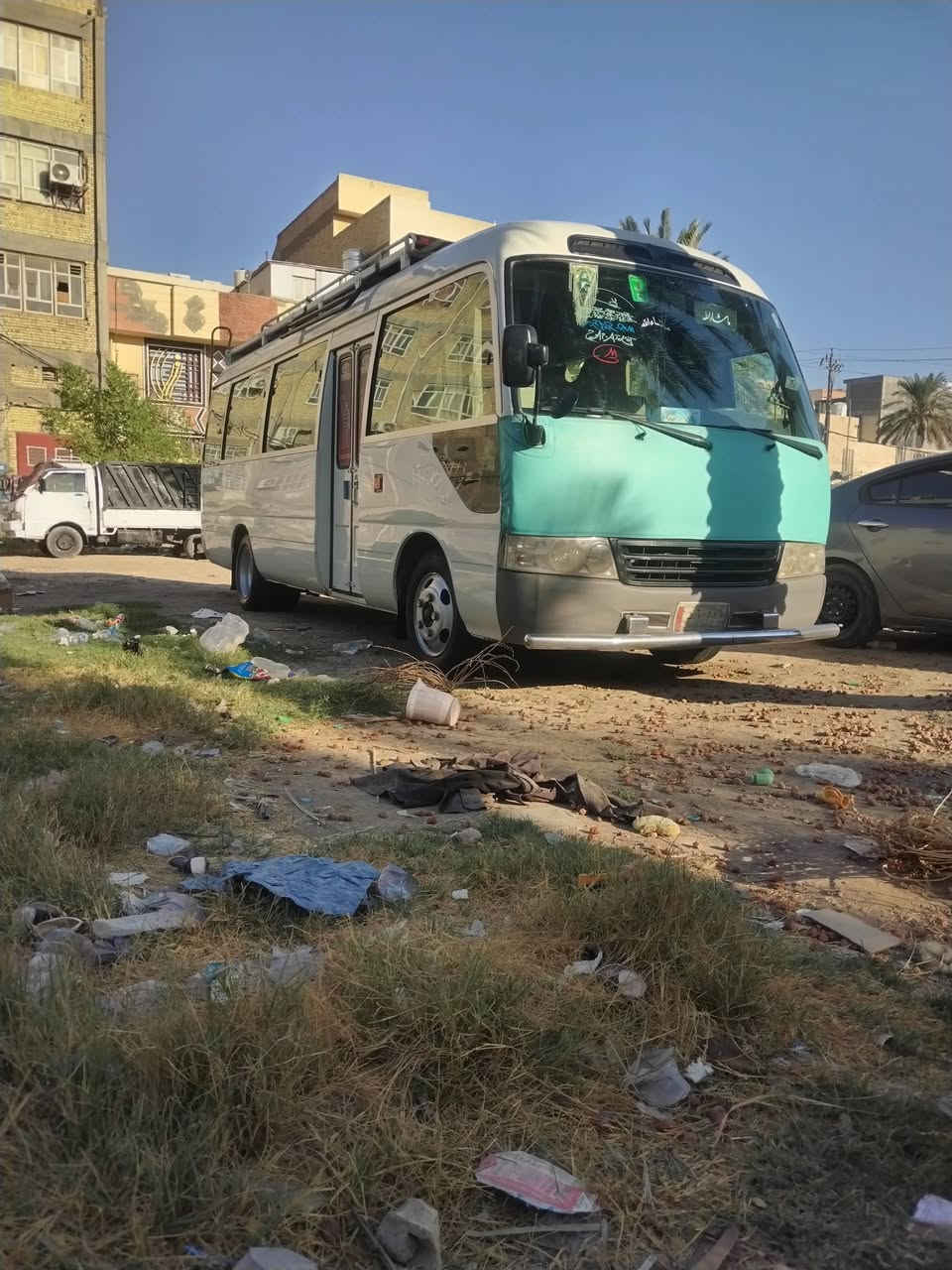 سلام عليكم كوستر لبيع 15رقم بغدادمكاني بصره تواصل ***********
