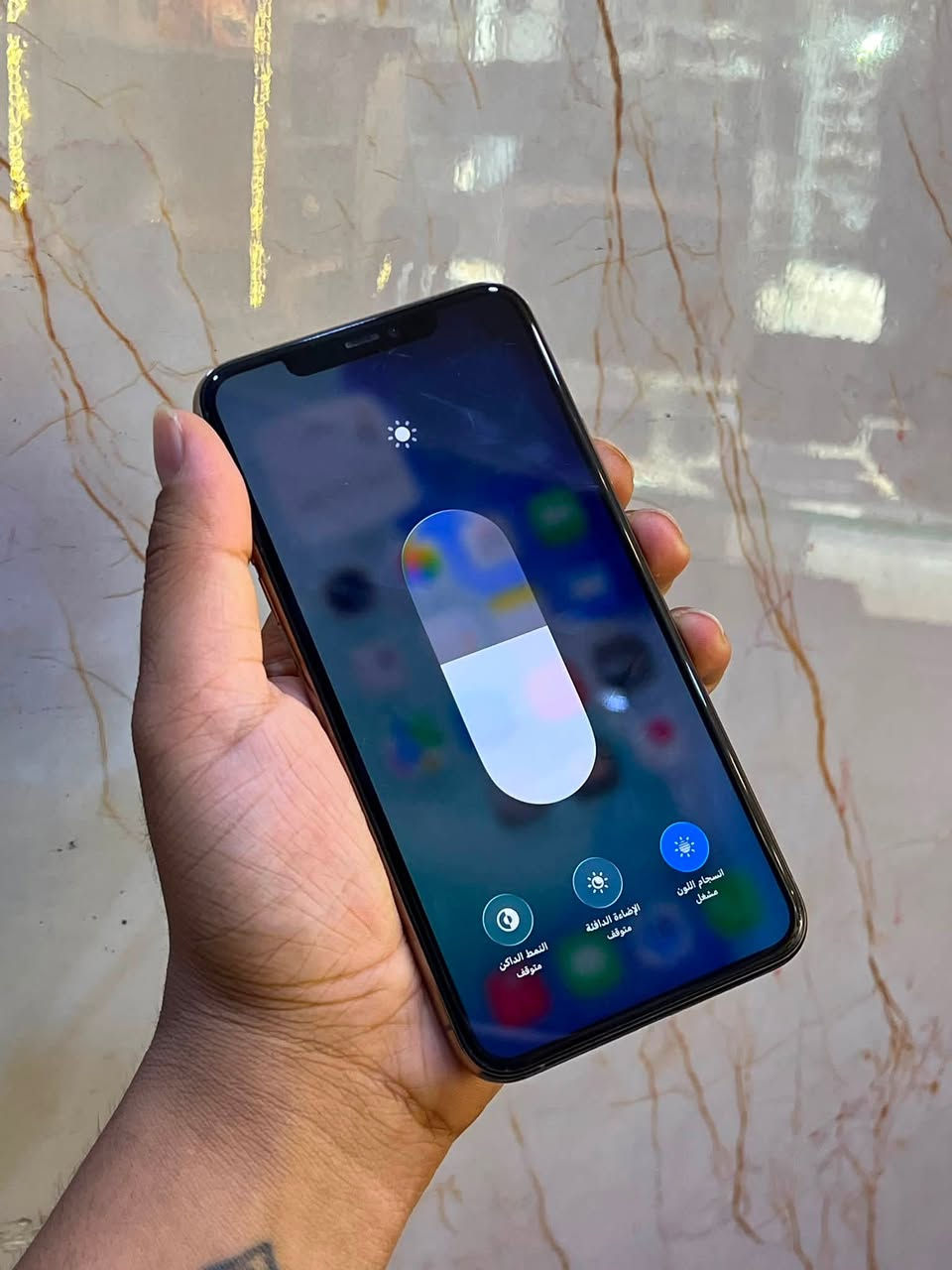 11pro max
مكفول كفاله 
غير داخل تصليح على وضع وكاله 
ذاكره 256 
بطاريه سبعينات 
مفتوح تخطي 
250 قفل عنواني جامع ندا ***********
