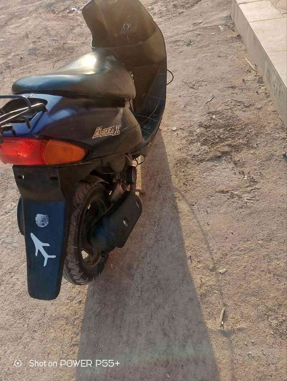 باسم الله الرحمن الرحيم سازوكي جنطة مكينة نشطة محرك ناعم بستم مبدل كهربائيات شغاله سعره275 رقمي***********شراي خابرني
