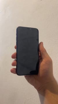 ايفون ١١ برو • ٦٤ • شاشة مبدلة GX