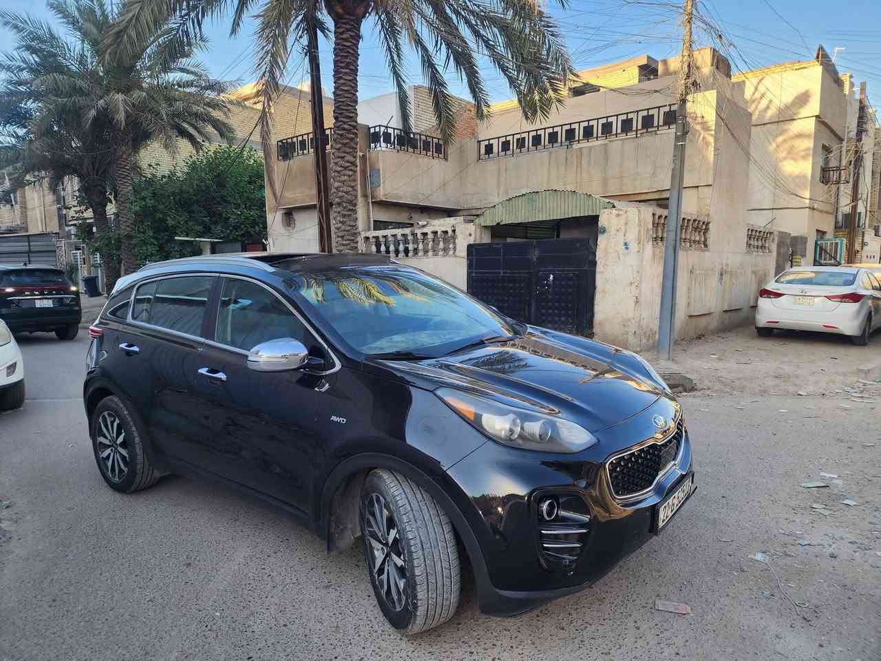 سلام عليكم اخوتي
سبورتج ٢٠١٧
اربيل هزة جديدة 
فول للأخير 
ماشية ٧٧ الف 
سعرهه ١٣٦ ورقة وبيهه مجال 
مكانها بغداد 
***********٢
