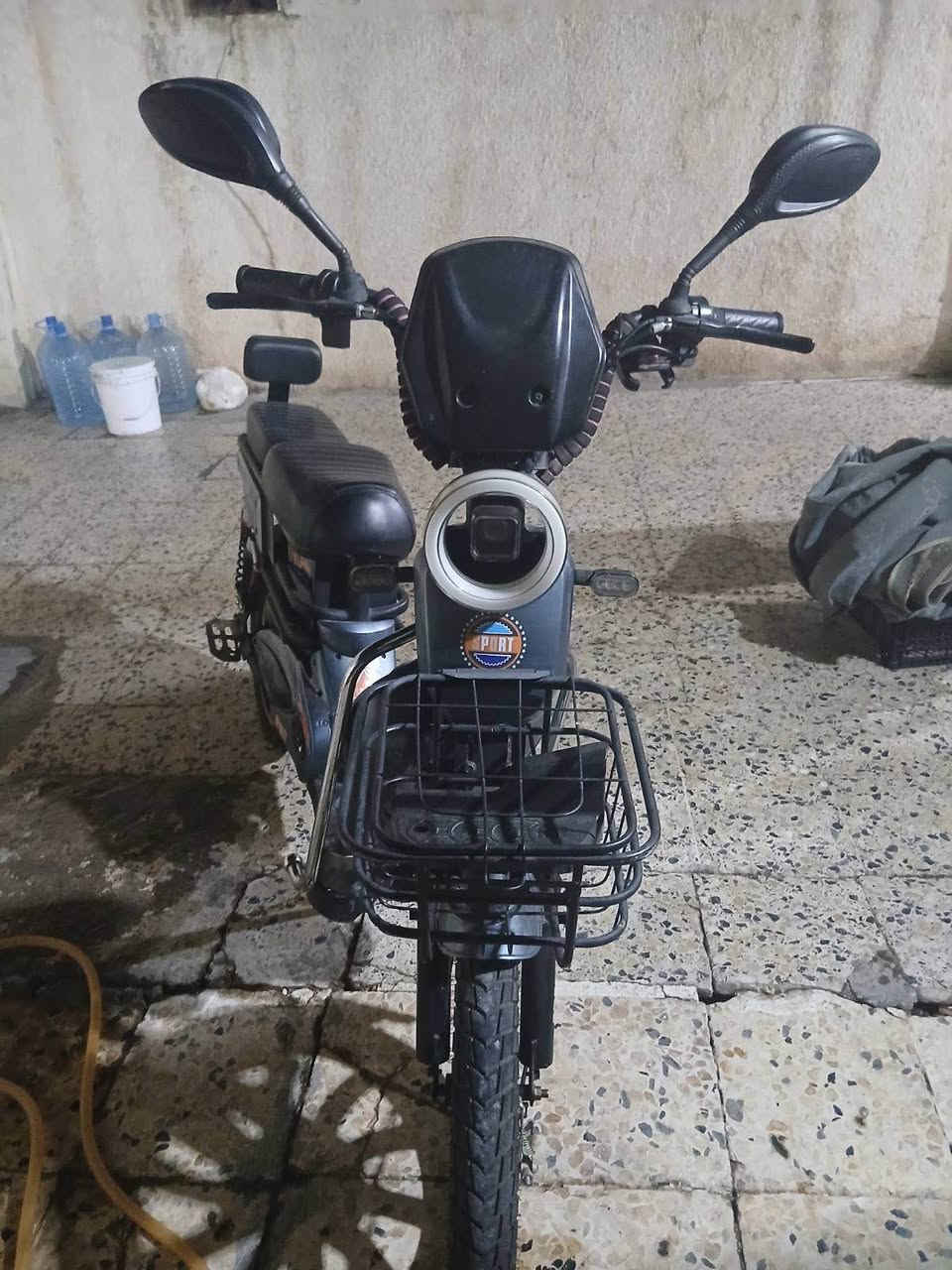 مانتۆری شەحن کارەبایی پێنج پاتری گەورە و فول کوالێتی بێکێشەو مەزبوت بێحەیب شتێکی تابڵێی نوێ بۆ نرخ نامە بنێرە یان تەلەفۆن بکە لە واتس ئاپ *********** أربيل, العراق
