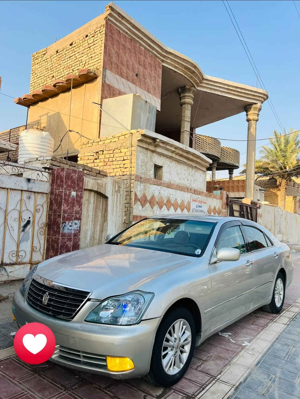 سلام عليكم 
شاهينه للبيع 2005 
كصه جنطه 
متومه شمالي طبق لأصل 
سياره انضف من صوره 
جاهزه للخير 
تبريد ثلج ❄️ 
حداديه جاهزه 
كهربائيات كلهه شغاله 
سعر 31 الله شاهد بلاش بس متوازي عله بيعته 
*********** 
شطره
