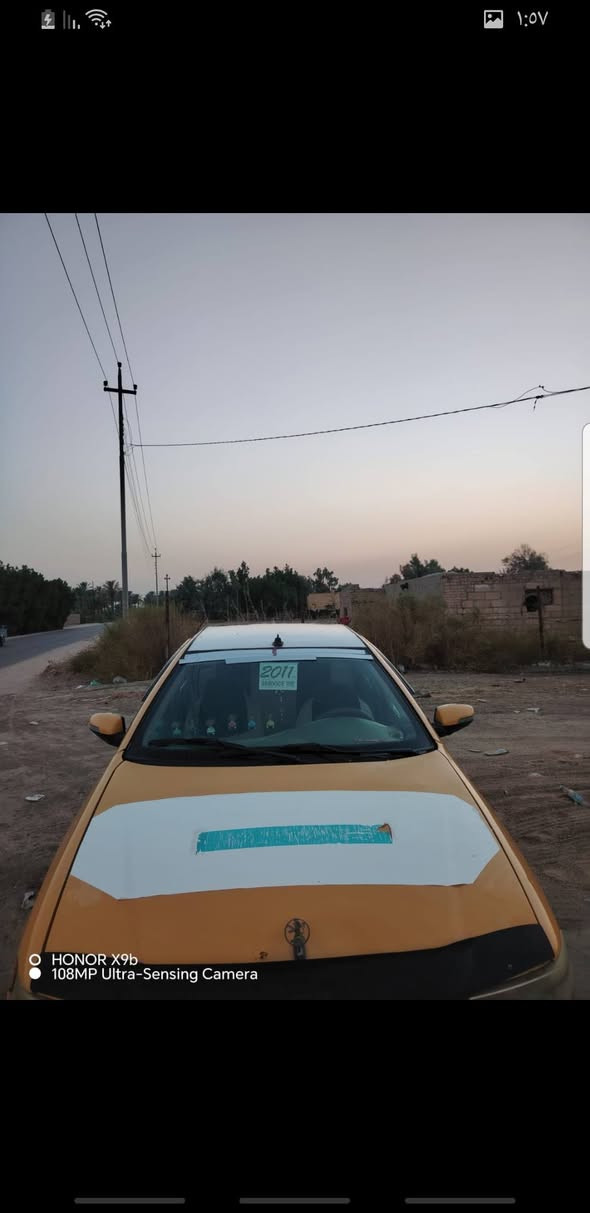 للبيع ب25 بيها مجال حك الجيه موديل 11 سمند سورن مكينه وكير وتبريد مكفولات تحويل ثاني يوم مصفره هيه وغرامات مكاني كربلا ***********

نص مكتوب في الصور:
- ١:٥٧
- مراوس
- أمس، ٧:٥٠ م
- HONOR X9b
- 108MP Ultra-Sensing Camera
- رد