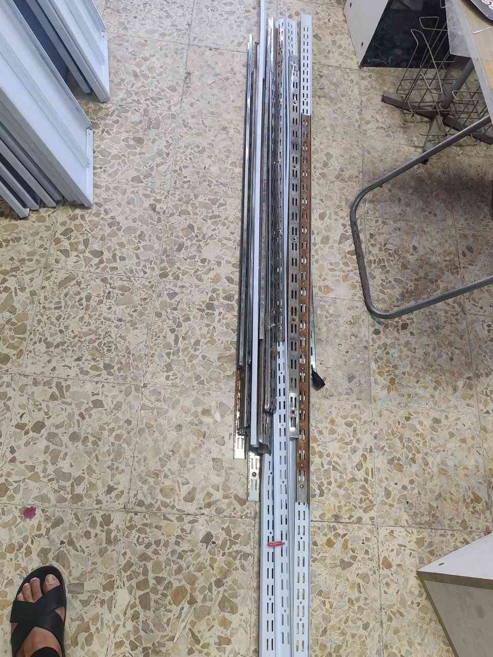 رفوف حديد للبيع
العنوان كربلاء حي العامل شارع المركز
للاستفسار التواصل على الواتساب ***********
