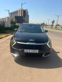 للبيع فقط سبورتج 2025 وارد أمريكي فول مواصفات - مكينه 2500 - بنوراما -...