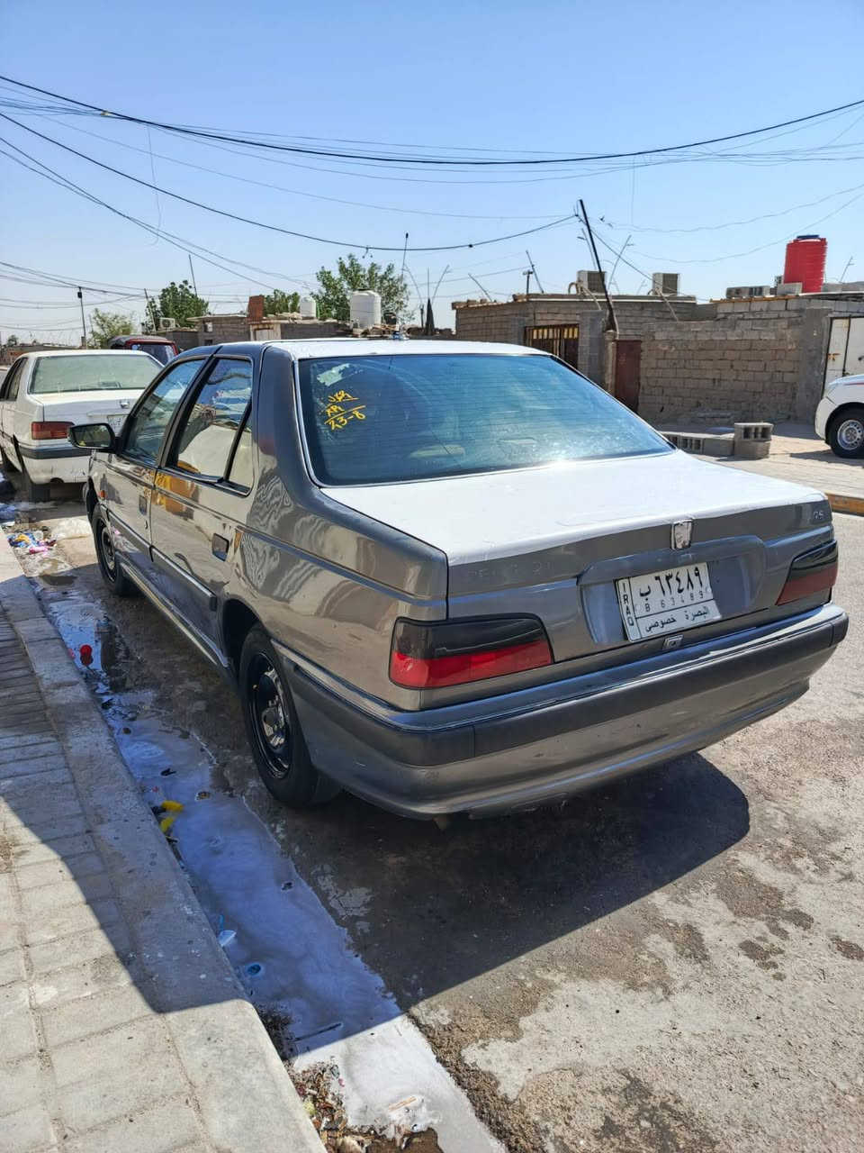 السلام عليكم بيجو بارص موديل2012 رقم بصره سنويه لغايه2025 السياره مكفوله من الضربه فقط ملكطه خياسات كير محرك حداده تبريد اليوم وكف بي الكلج فقط تخم تاير كله جاهز كهربائيات شغاله دواخل حلوه السعر32 وبيهه مجال للشراي مكاني بصره القبله الشراي يتصل***********
