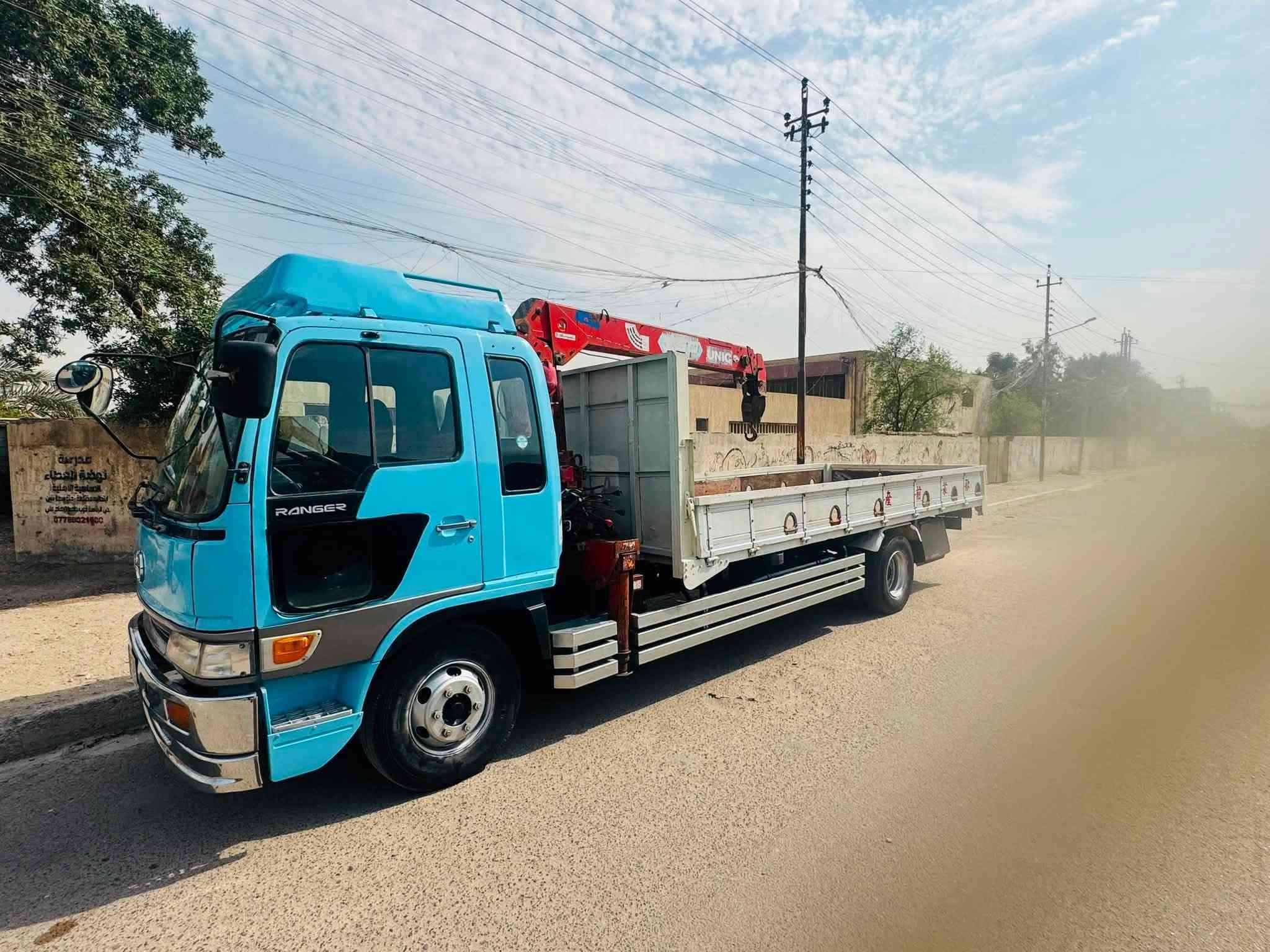 جمعه مباركه نشاءلله.     للبيع هينو طيره موديل ٩٢بلادي تحويل مباشر  مكينه كير مكفولات بلاديه كرين  كرين يونك ٢سلايت مكفول    مكان بغداد للستفسار ***********
