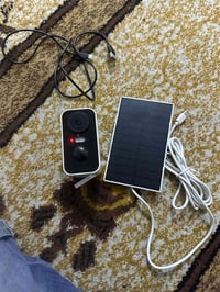 يتوفر هذه الكامره شغاله  للتواصل 07706283644