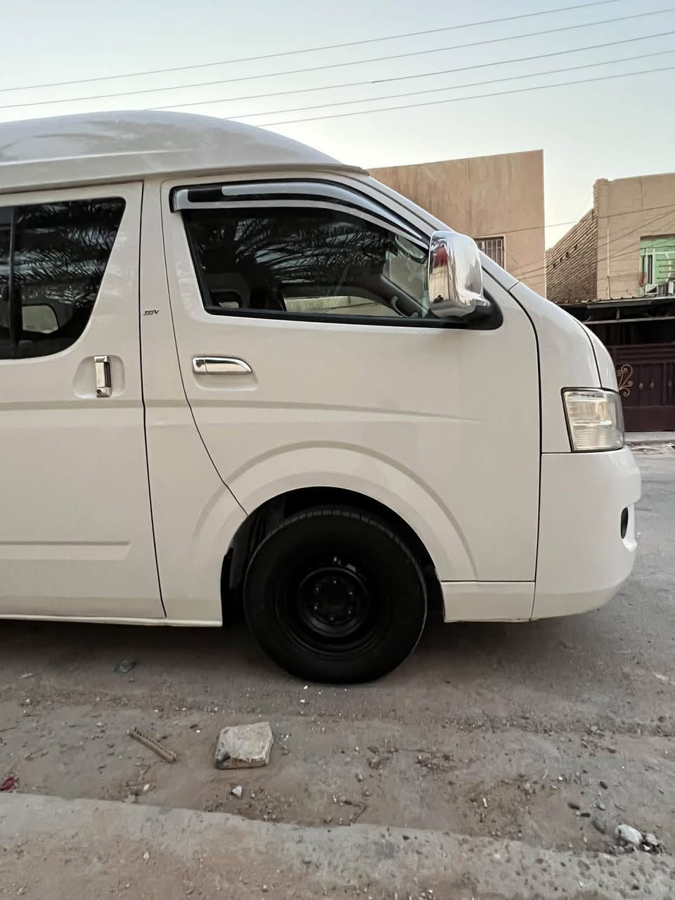 C2 • ٢٠١٦ • مكفولة