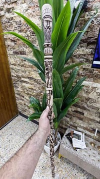 عكازة • منحوتة • ١ متر