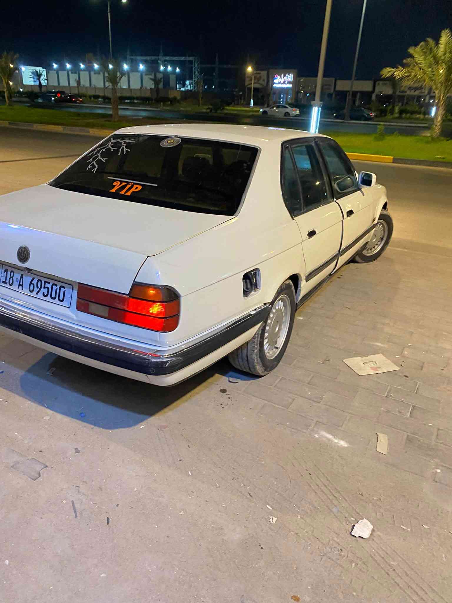 بي ام 730 • ١٩٨٨ • بصره مطيحه