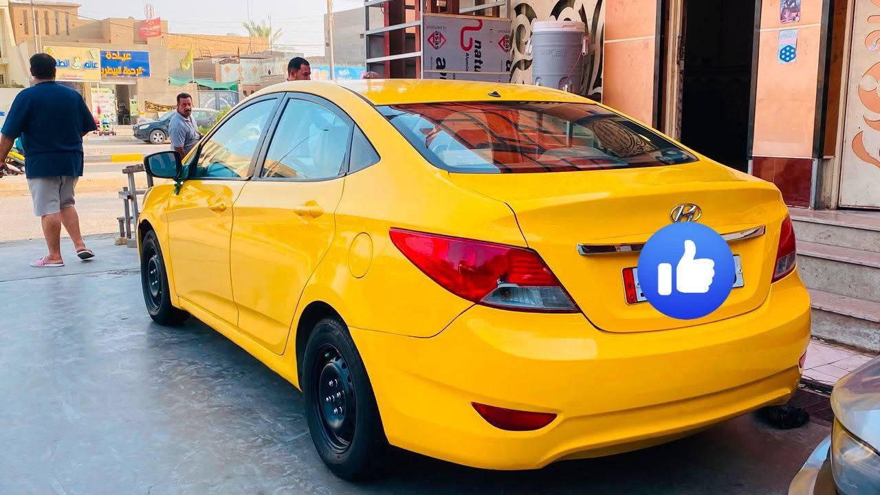 السلام عليكم اكسنت موديل 15 مصبوغه صبغ جديد سياره لاتبديل ولا ضربه سياره بيها باردات كير محرك تبريد شرط سياره تخم تاير حداديه جديده سياره بسامينه  السياره جاهزه وخير من الله .سياره فول من عده البصمه .السعر ،90 وبيها مجال شراي يدلل،مكان السياره . الديوانية .رقم الهاتف *********** خاص مغلق
