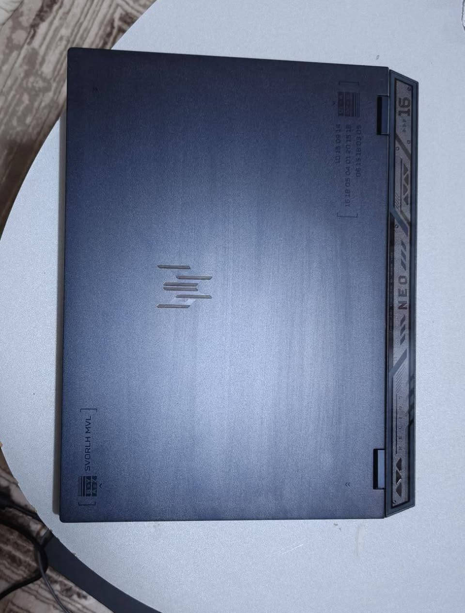 لاب توب قيمنق قوي جدا  (Acer Predator Helios) 🔥💻
​  للألعاب والاحتراف (حالة ممتازة)
​ لاب توب تشغل كل الألعاب على أعلى إعدادات 2k ، أو تشغل برامج المونتاج والـ 3D والبرمجة الثقيلة بدون أي تهنيج

​✨ المواصفات :
​المعالج: Intel Core i9-14900HX ( معالج جيل 14 من إنتل، أداء قوي للمهام الثقيلة)

​كرت الشاشة: NVIDIA GeForce RTX 4060 8GB (بطاقة قدرة تصل إلى 140 Watt لدفع أعلى فريمات)

​الرام: 16GB DDR5 بسرعة 5600MHz

​التخزين: 1TB NVMe SSD (سرعة  بنقل البيانات وتشغيل النظام)

​الشاشة: 16 بوصة بدقة WQXGA (2560×1600)، بتردد 240Hz وزمن استجابة 3ms (ألوان ممتازة وسلاسة فائقة بالألعاب التنافسية)

​التبريد: نظام تبريد متطور AeroBlade 3D مع معدن سائب (Liquid Metal) للحفاظ على حرارة ممتازة تحت الضغط.

​الكيبورد: 4-Zone RGB قابل للتخصيص.

​💰 السعر :2,000,000 دينار عراقي (مليونين) وبيه مجال
📍 الموقع: النجف الأشرف (يتوفر توصيل / معاينة مباشرة)

رقم الهاتف : ***********
