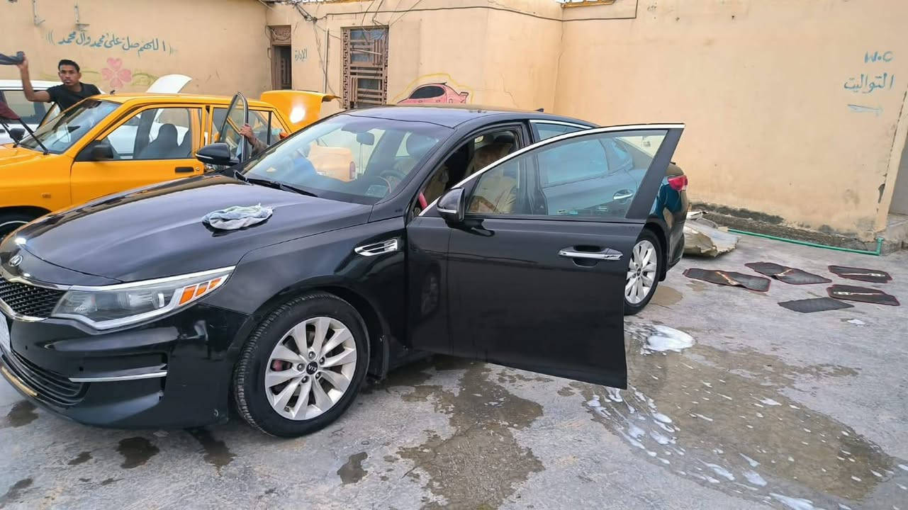 كيا اوبتيما
وارد امريكي كلين
معوقين صارت حره مداور بأي وقت رقم قادسية جاهزه من محرك وكير وحداديه وتبريد وباتري
تحكم ستيرن مانع انزلاق سويج مو بصمه 
3 انواع قياده عادي وقتصادي وسبورت السعر المطلوب 135 وبي مجال بسيط مكان السيارة الديوانية
الأتصال على هاي الارقام اني مكلف بنشر
‏‪***********‬‏
‏‪***********‬‏
