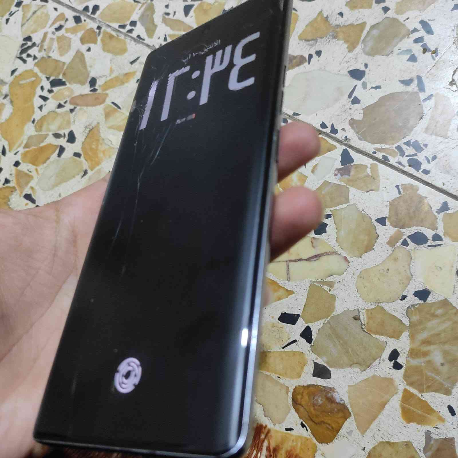 تيكنو كامون 40  برو 5G للبيع أو مراوس شاشة فطور وبيها نقطة خضرة صغيرة وممئثرة
سعرة ٢٥٠ ألف 

رقمي ‏‪***********‬‏

ذاكرة 256 عشوائية 24 

مكاني .....بغداد ..... بشعب .....حي اور
