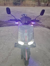 شحن • ٦ بطاريات • ٥٠-٦٠كم