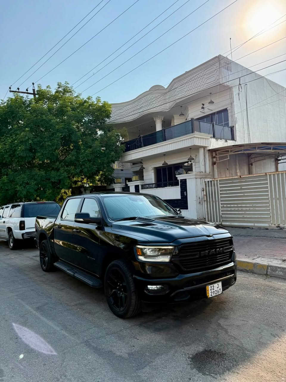 🔥 RAM SPORT 2022 | 5.7 HEMI V8 | 4X4 🔥

للبيع رام سبورت موديل 2022
⚫️ اللون: أسود – Black Package أصلي كامل
✅ السيارة Clean بدون صبغ وبدون حادث
✅ محرك 5.7 HEMI – 8 سلندر
✅ دفع رباعي 4X4
⭐️ فول مواصفات Sport:
• شاشة تسلا الكبيرة 12 إنج + Apple CarPlay
• رادارات كاملة + حساسات
• كاميرات
• بصمة + تشغيل عن بُعد
• مقاعد كهربائية + تدفئة وتبريد
• ستيرن تدفئة
• بانوراما
• Auto Stop
• دواسة وقود كهربائية
• جنطة خلفية كهربائية
• جام خلفي كهربائي
• مرايات كهربائية
• لايتات زينون كاملة
• ويل قياس 20
• بونيت فتحات Sport
• ساوند سيستم Harman
• غطاء بودي خلفي بلادي
• دوسات جانبية
💯 السيارة كلش جديدة ونظيفة
🛞 4 تايرات جديدة
🔧 سيرفس كامل جديد
✅ كير + محرك + صدر شرط
✅ سنوية وفحص جديد
✅ بدون أي نقص
🛡️ كفالة عامة للسيارة
📍 المكان: كركوك
💰 السعر: 345 بيها مجال
📞 ***********
🔥 رام أسود، 8 سلندر، سبورت وفول مواصفات… سيارة جاهزة وما تحتاج أي مصروف 🔥
