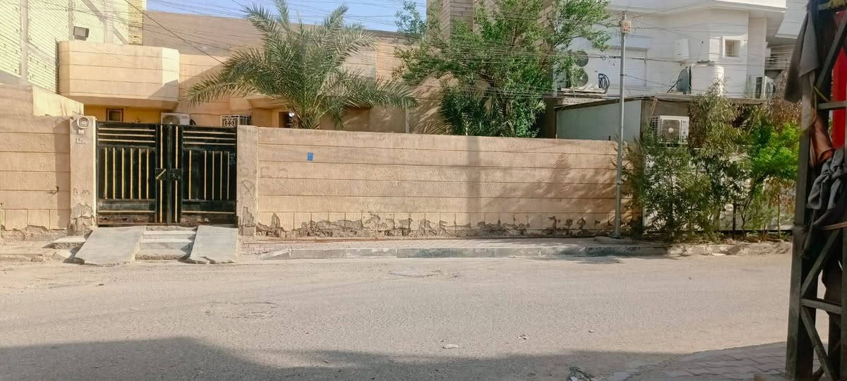 البصرة الحكيمية • ٣٠٠م • طابو صرف