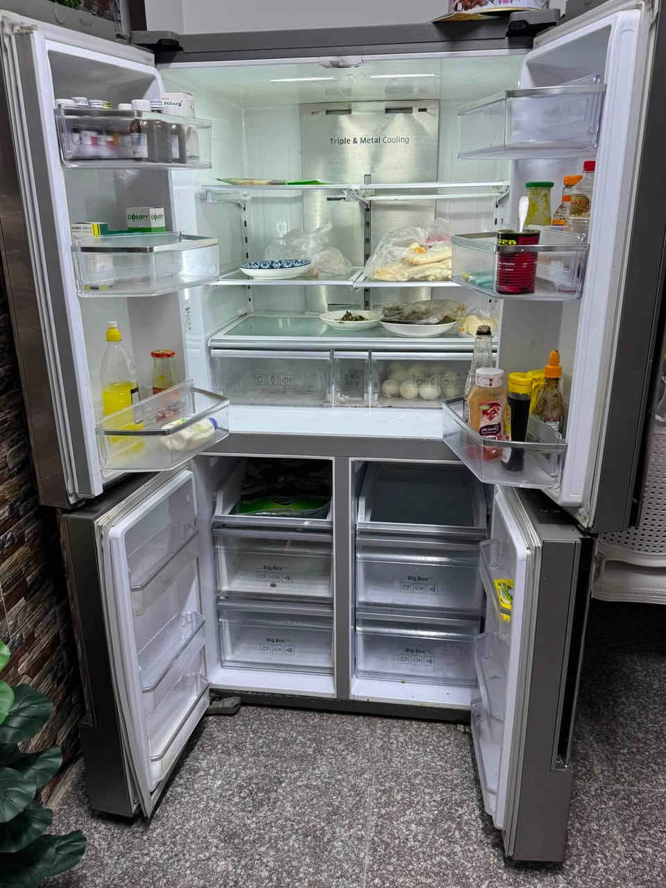 ثلاجة سامسونج كوري اربع ابواب للبيع مستعمله بغداد البنوك ***********
