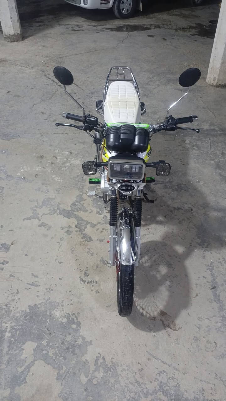 سلام عليكم شباب دراجه للبيع السعر 750وبيها مجال الاتصال عل رقم ***********

