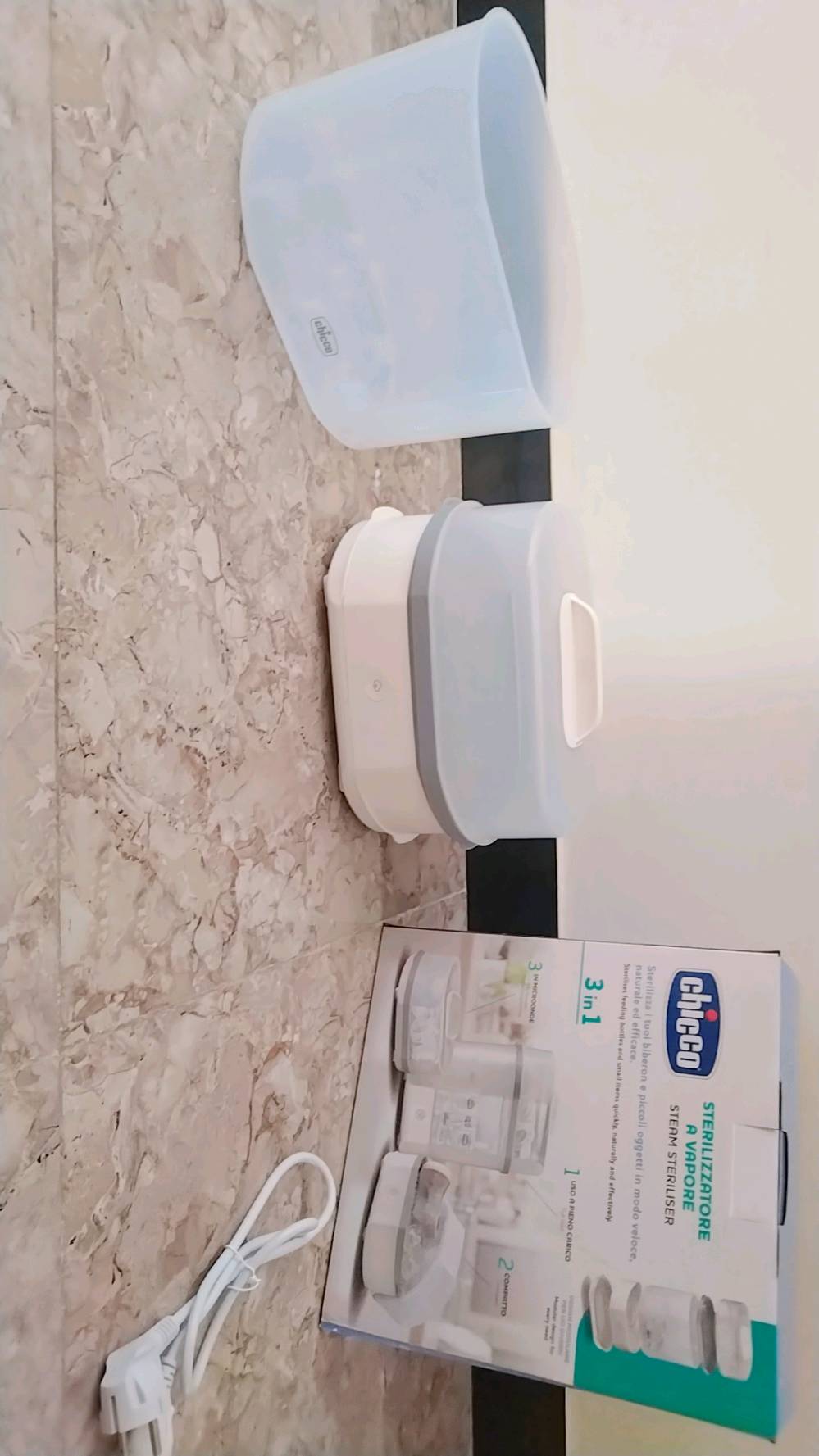 مستلزمات الطفل للبيع....

سرير طفل هزاز كهربائي  (يتصغر ويتكبر) من(mastela)

معقمه رضاعات الأطفال (طابقين) من (chicco) 

جنطه لحمل الطفل من (chicco)

مضخة حليب (ألكترونيه)

ملاحظه:جميع المستلزمات المذكوره استخدام اقل من (سنه)
التواصل واتساب(***********)