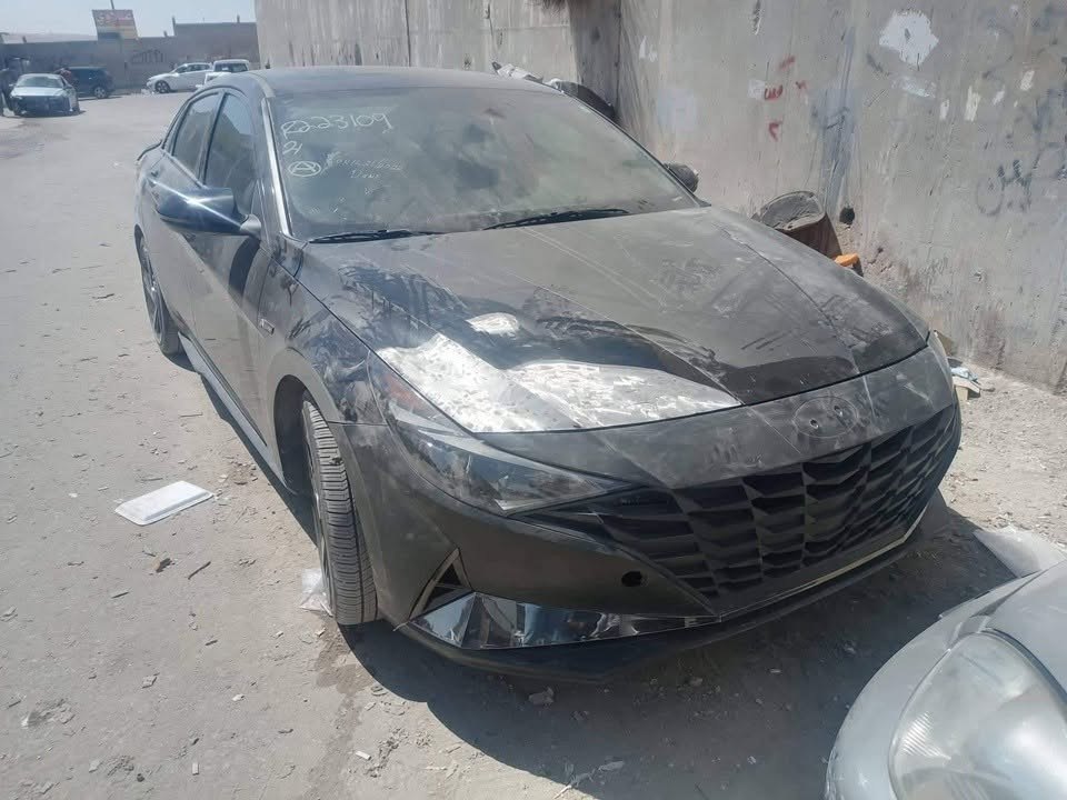 النترا أن لاين 2021 فول مواصفات
وارد امريكي بدون دواخل 
رقم بغداد خصوصي
داخلة كتاب معوقين ب 2027 تصير حره
السعر: 125 وبيها مجال للطيبين
رقم الهاتف: ***********
