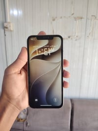 آيفون ١٢ برو ماكس • ١٢٨ • كاميرا متوقفة