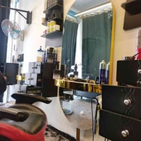 مرايه حلاقه