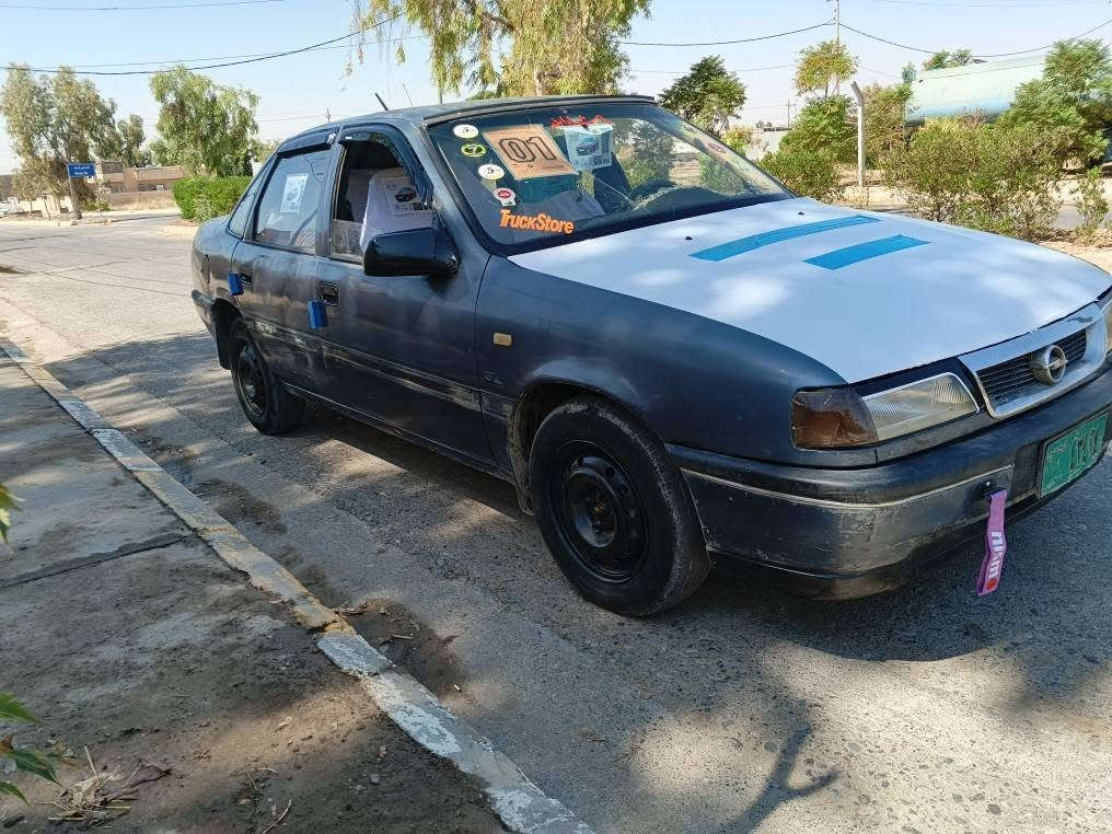 ئوبل فيكترا كيرمحرك بشرط مكينه20كيرعادي عندو سنوي اخضر اصلي وكاله 4تايه زين ماعندوو مكلوب ماعندو مكسوس ماعندو دعم ماعندو يابه زين اقرا بعدين خابرني لاتسال مكلوب مكسوس كتبت ماعندو سياره حيل نضيفه داخيليه كهربايات شغال صاحب سياره بل موصل حي سومر بس اني رقم موبايل صاحب سياره ماعرف هيج ابيع اسم صاحب سياره(احمد ايبراهيم حسن) سعر15مجال***********واتساب أربيل, العراق
