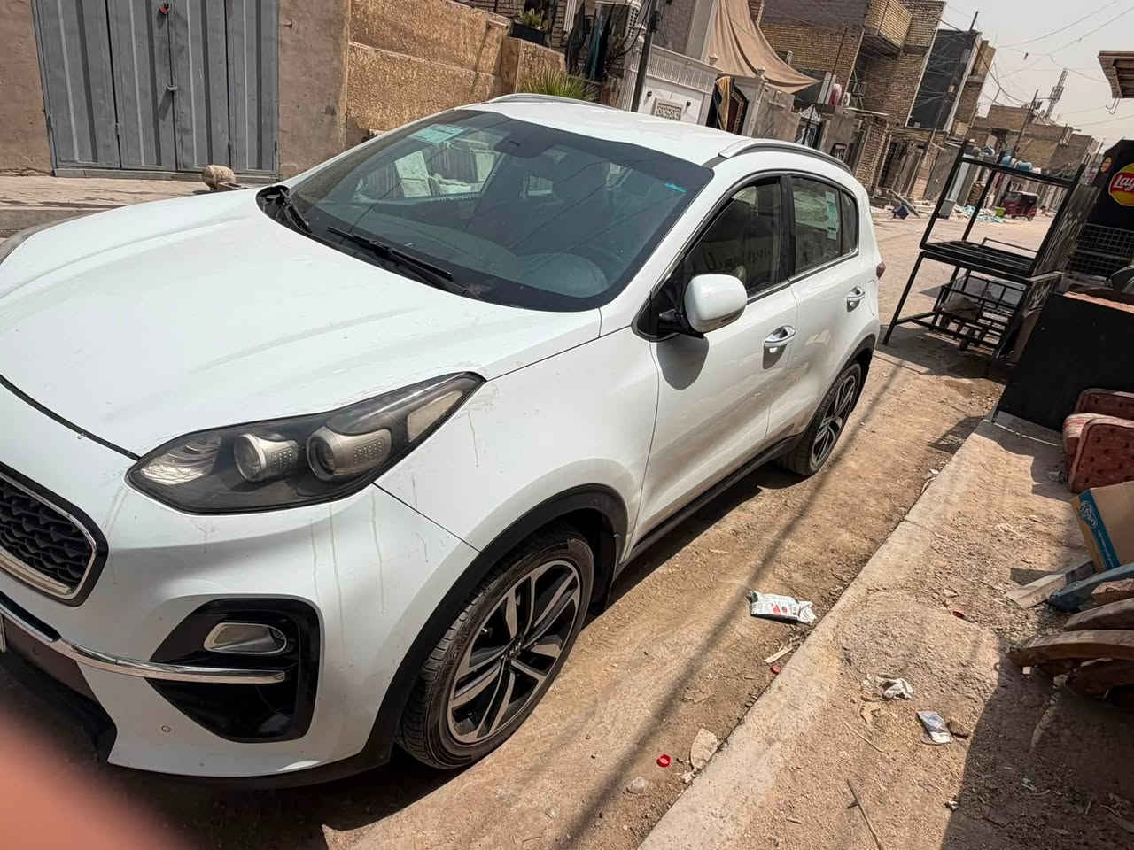 سلام عليكم سبورتج للبيع موديل 2019 خليجي مكفوله كفاله عامة جديده سياره بعدها سعر 196 وبيها مجال مكان بغداد مدينه الصدر الرقم ***********
