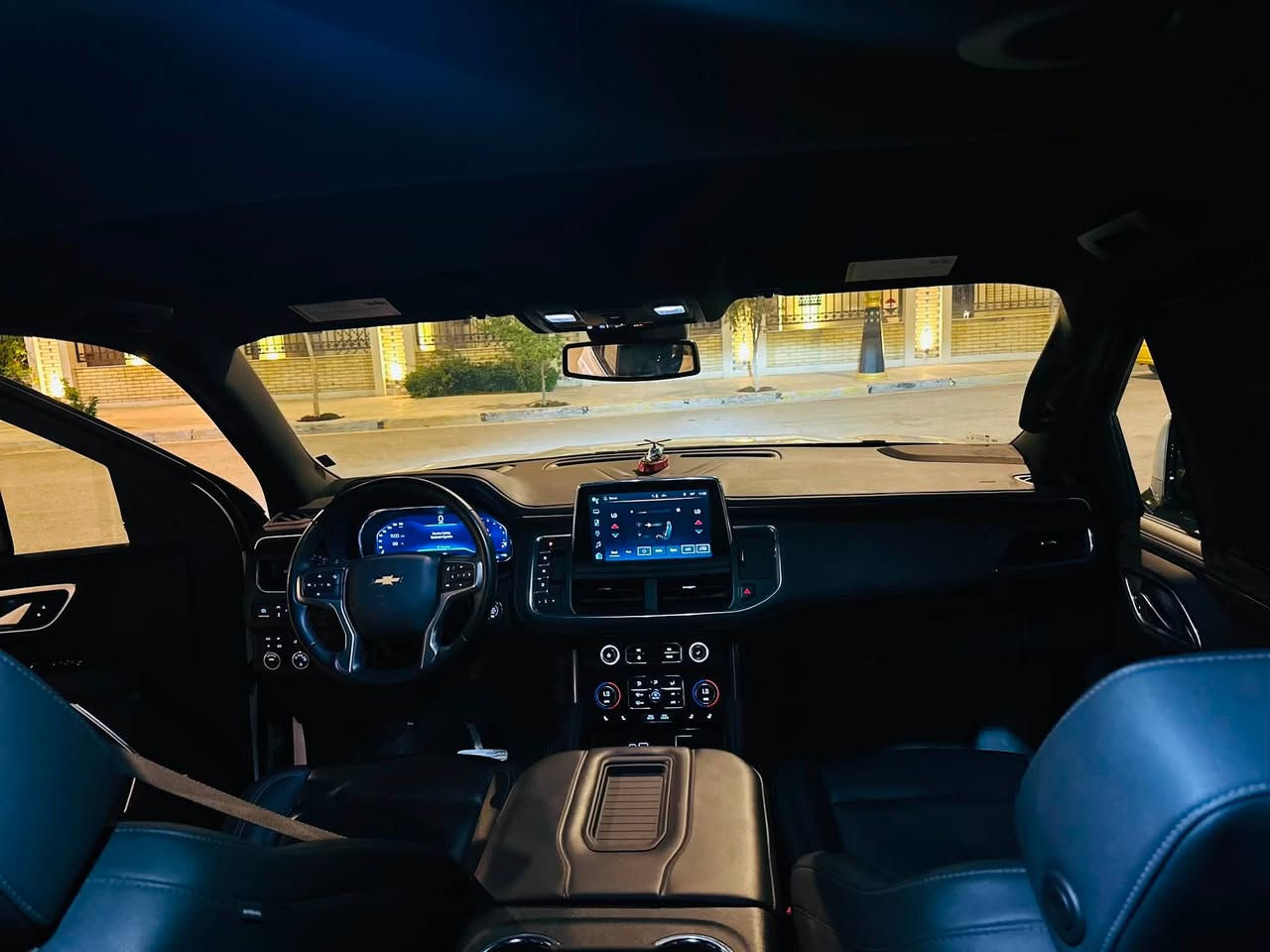 🚘🔥 للبيع تاهو موديل 2024 أمريكية 🇺🇸 🔥🚘
السلام عليكم ورحمة الله وبركاته 🌹

🔹 شفر تاهو موديل 2024 أمريكية 🇺🇸
🔹 حادث خفيف والتفاصيل مرفقة مع الصور 📸
🔹 الفئة: LT ⭐
🔹 المحرك: 5300 💪
🔹 فول عدا الفتحه ✅
🔹 رقم مميز 4 أرقام – بغداد فئة 🔢
🔹 عنوان السيارة: كربلاء المقدسة 📍
🔹 السيارة جديدة وماشية فقط 35 ألف كم 🚗✨
🔹 السعر المطلوب: 415 💰مع المجال البسيط

📞 للتواصل:
📱 ***********

السيارة تستاهل والمعاينة خير برهان 🤝🔥
