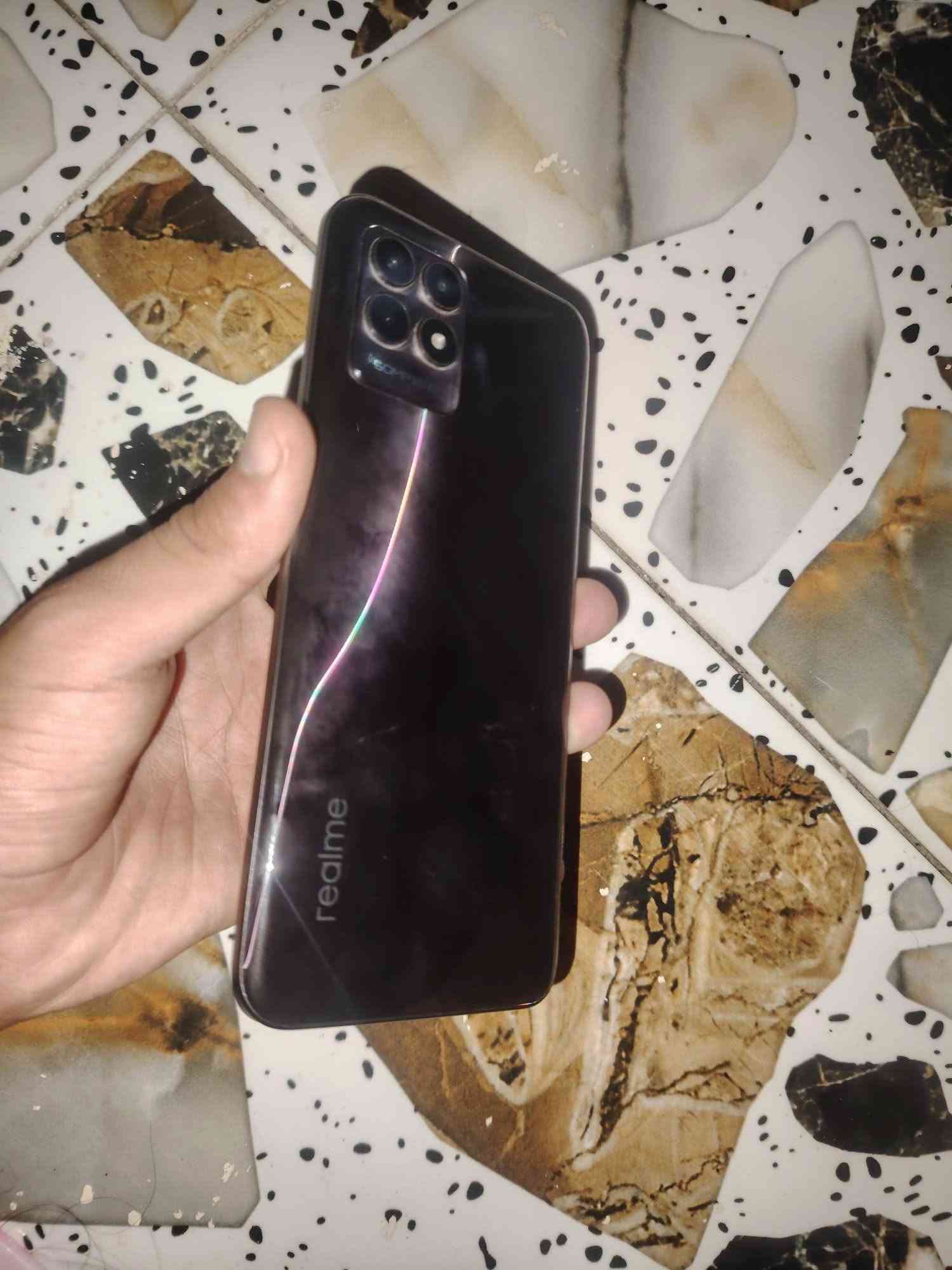 realme 8i
ذاكرة 128 رام 12
بوبجي 60 سلس 
شرط  فول مامفتوح 
نضافه 100
جلخ مابي فول 
سعر 115 بي مجال

