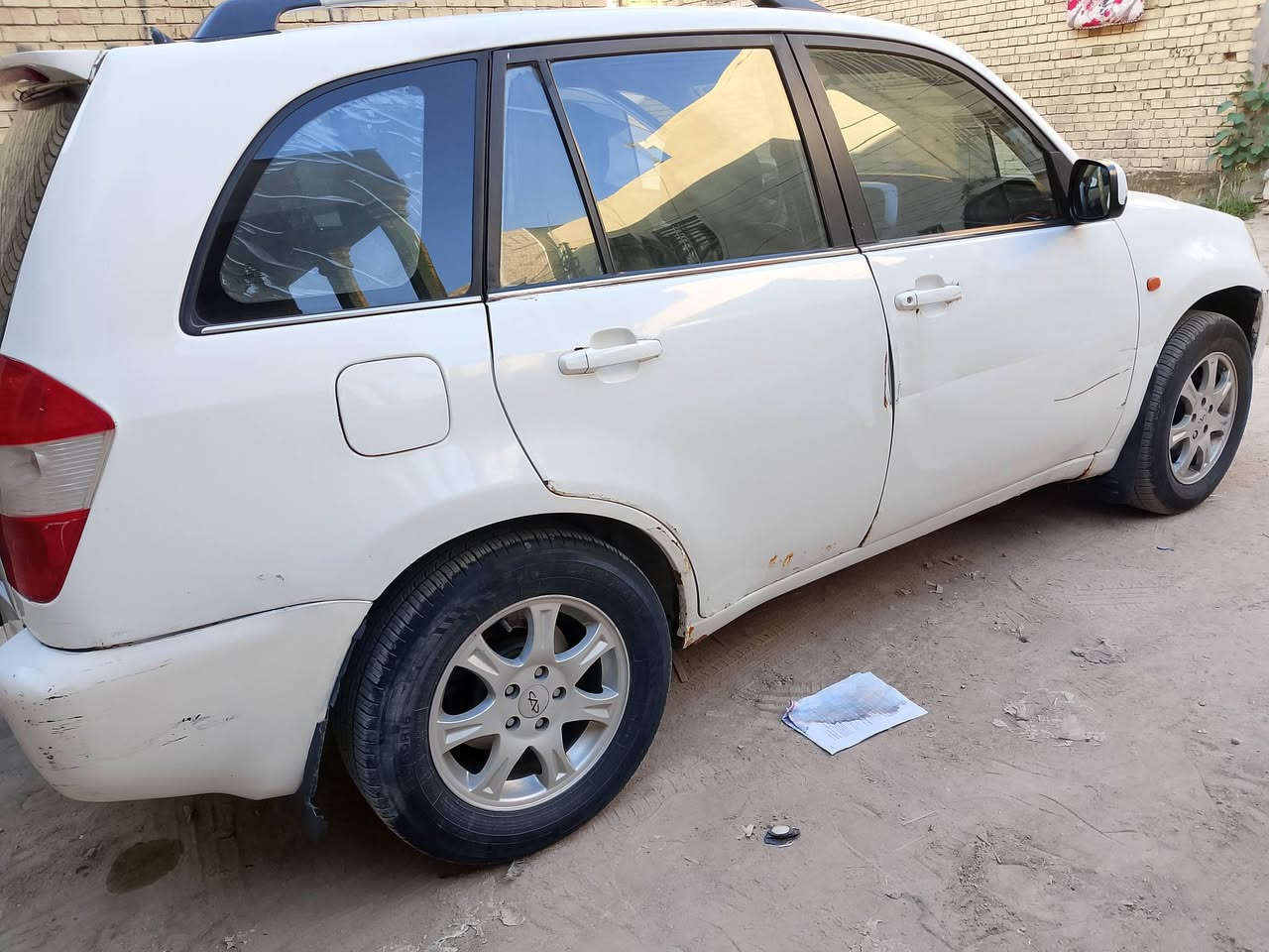 شيري تيكو موديل ٢٠١٢
كير ميكانيكي
السيارة باسمي تحويل مباشر في كربلاء  رقم دولي بصرة
حدادية ٧٠ بالمئة
تخم تاير جديد
تبريد شغال
السعر ٤٠ ورقه مع المجال
العنوان كربلاء المقدسة
***********
