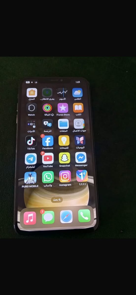 ايفون اكس ماكس
ذاكره 512 
بطاريه 75
(دبل سيمكارت)
مبدل بي ضهر والكامره رقم 2 تشكل
فيس ايدي شغال 
مكاني بغداد المحموديه 
جنت وستعجلت عل فلوس هسه رايده ١٧٥ قفل لحد يبخس مايفيدك اعبر المنشور
