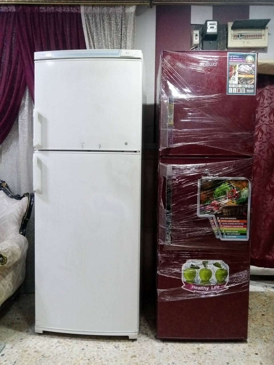 ثلااجات احجام كبيره انضاف جداا شرط الشغل ولتجميد مع ضمان الشغل مكاني الحيانيه 7783779238
