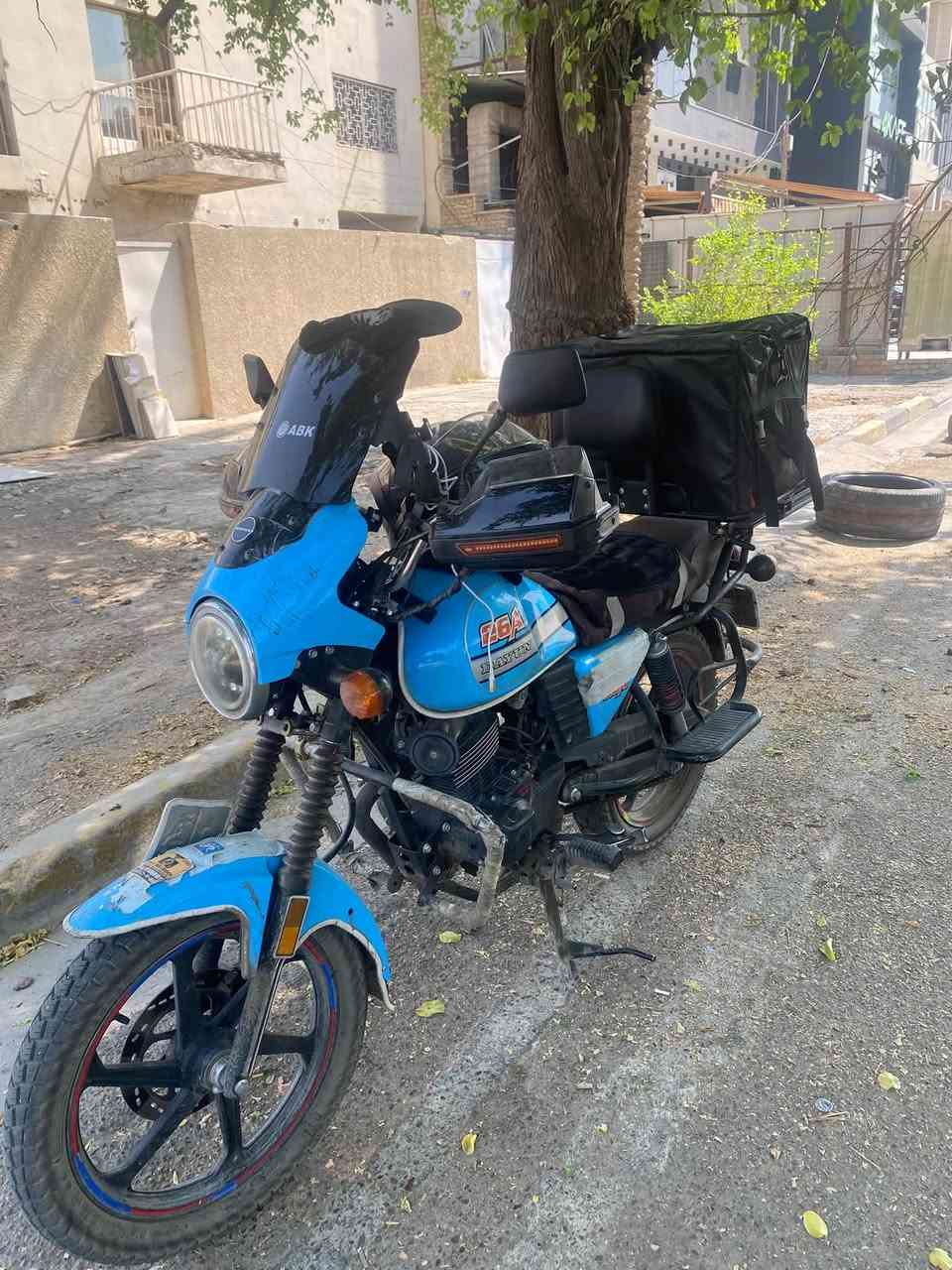 دايوان نفخ ٢٠٠ ٢٤ للبيع
رقم اربيل القديم

ماشيه ١٣

دبلات زوج تايرات ودسكات واي شي استهلاكي مبدل جديد

للبيع سعر مليونين و ٦٠٠ وبيها مجال جداً بسيط

مكاني بغداد بياع

***********

