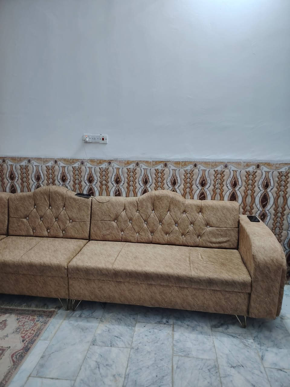 السلام عليكم
تخم للبيع نظافه ٪ 100 العنوان الشطره
رقم الهاتف *********** واتساب
