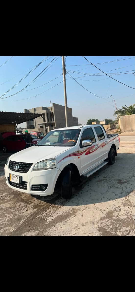 السلام عليكم. كريت ويل 2018 بيهه ملاحظات بسيطه بارد جاملغ البدي بارد بسيط باقي مكفول السعر 95 وبيهه مجال انشاءلله السياره بأسمي تحويل ثاني يوم سنويه 2029 سياره نظيفه واني بخدمت الجميع.للتواصل ***********
