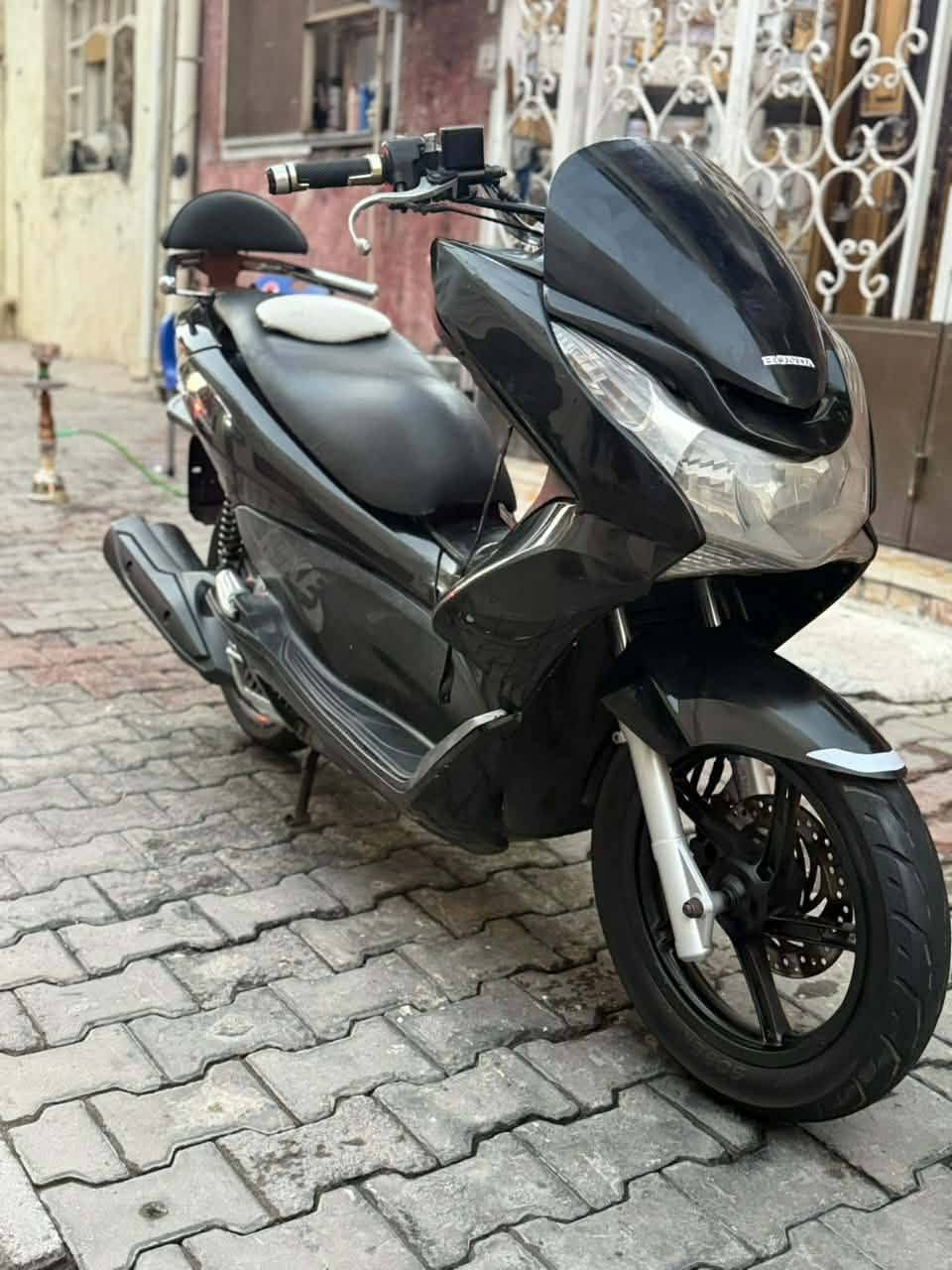 سلام عليكم....
دراجة (PSX)...(جيل الاول)  
🛵للبيع  
دراجة شلعه معدل كهربائيات كلهه شغاله 
دراجة جديده  بلادية
أي نقص مابيهة دراجه مكفوله كفاله عامه بشرط علفحص اذا برغي مفتوح ترجع دراجة مال جناي 
جيب فيتر وتعال افحص مستعجل على بيعتهه السعر مليون و350
العنوان بغداد  الكرخ  الاستفسار الاتصال على الرقم 📞***********
