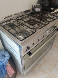 طباخ للبيع اخو جديد جامده موجوده ودقمه موجوده الوان بغداد جديده 078383...