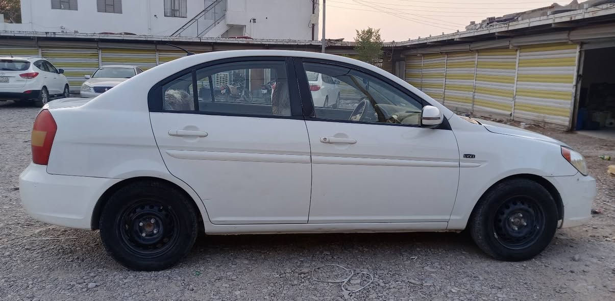 للبيع هونداي ٱكسنت موديل ٢٠١١ ماشي ١٩٠ الف سنويه رقم جديد رقم أربيل شرط تحويل بسمي سونار موجود ويا صور سعر ٨٥بي مجال بسيط ما اجاوب الخاص اذا شراي خابر رقم موبايل *********** *********** كيفري, ديالى
