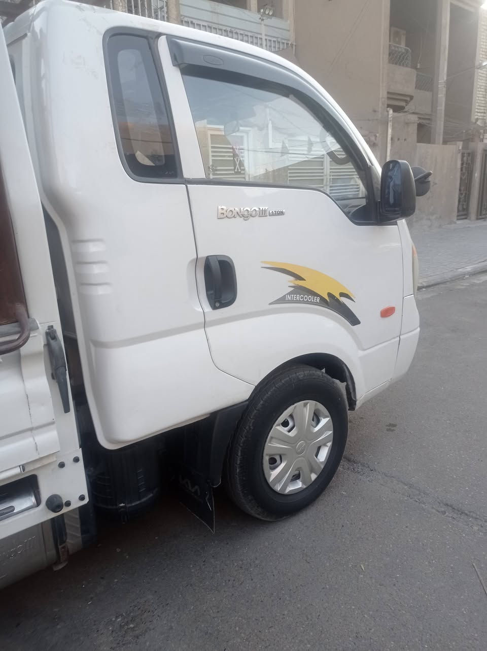موديل ٧ كفاله عام مابيهه صبغ بس الدوس مصلحه مكينه ٣٠٠٠لاتنقيص ولاتبخير رقم بغداد حداديه جديده تخم تأير كوري سياره جديده ***********
