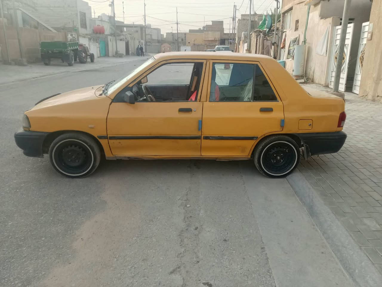 السلام عليكم البيع سايبه موديل 2015رقم بغداد الماني مكينه وكير جدد تخم تاير ابو الخطه جديد حداديه جديده كهربائيات كله شغاله شاشه وسماعات جدد تبريد ثلج 🥶 السعر 17 وبيه مجال الشراي العنوان كربلاء الاتصال على الرقم الموجود ***********

