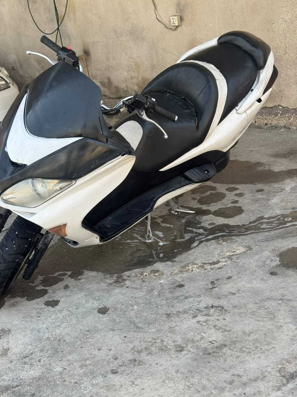 دراجه فورزه 0/8 للبيع يرادلها ترتيبات لا تنقيص لا تبخير دراجه خير من الله مفتوحه مره وحده عارضها ب500وبيها مجال حك الجيه مكاني كربلاء طوريج هاذه رقمي ***********
